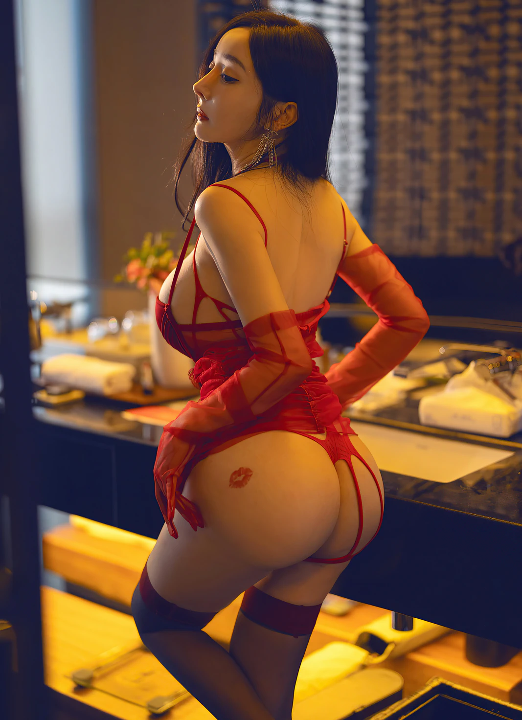 [YouMi尤蜜荟]-第711期允爾写真